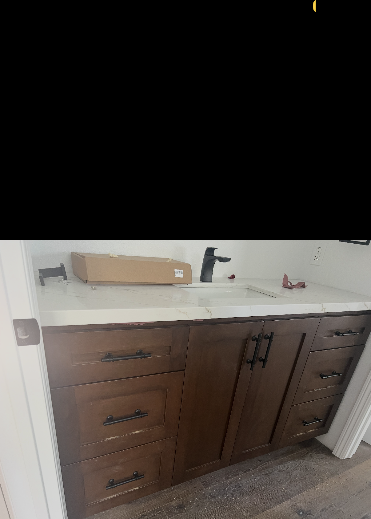 HDZ Carpentry custom cabinet work