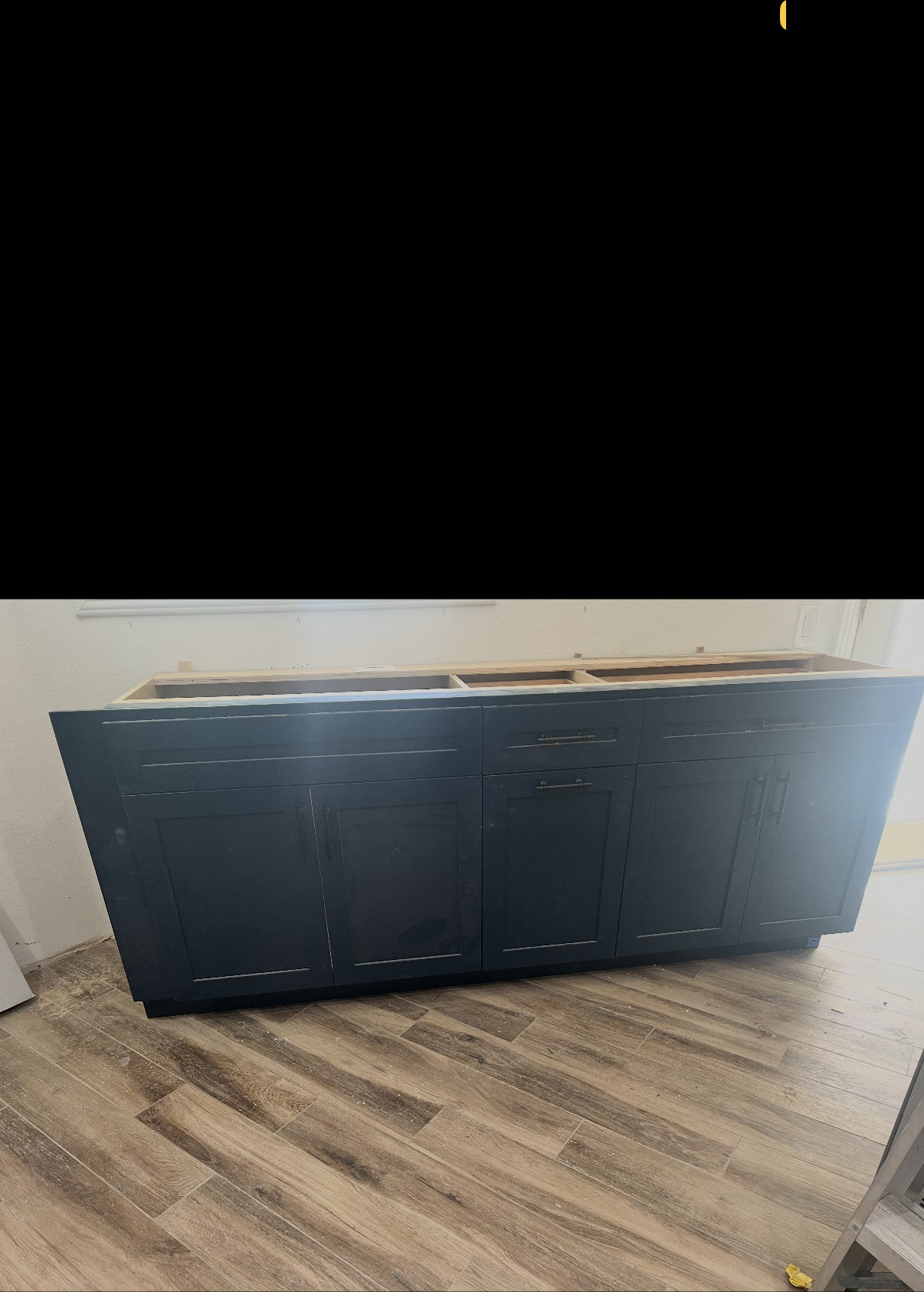 HDZ Carpentry custom cabinet work